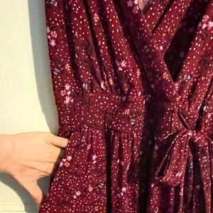 Cute and comfy. Jumpsuit! Size = Medium. Never worn.